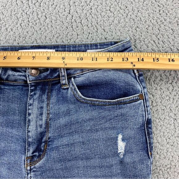 Judy Blue Women's Destroyed Slim Fit Ankle Stretch Jeans | Size: 5/27 - Picture 9 of 15